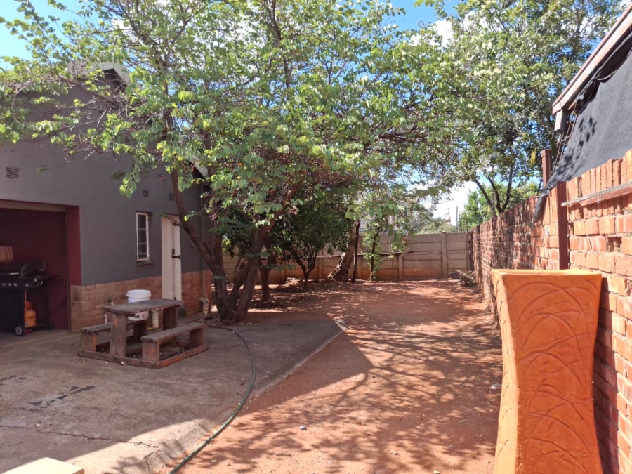 3 Bedroom Property for Sale in Carters Glen Northern Cape
